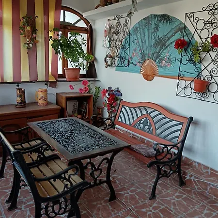 아파트 Tarra Garsoniera10 *